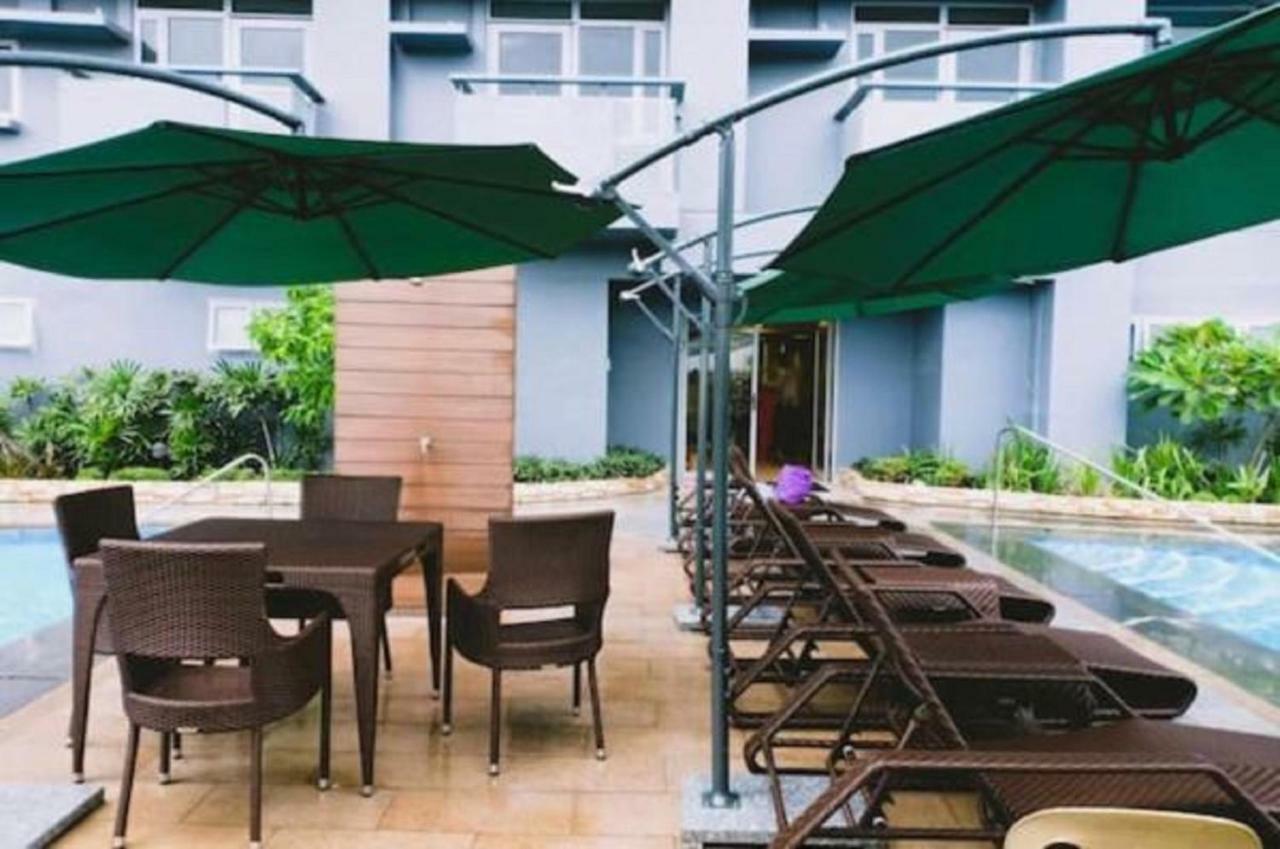 Cubao Manhattanheights Unit 11A Tower B, 2Br Manila Exterior photo