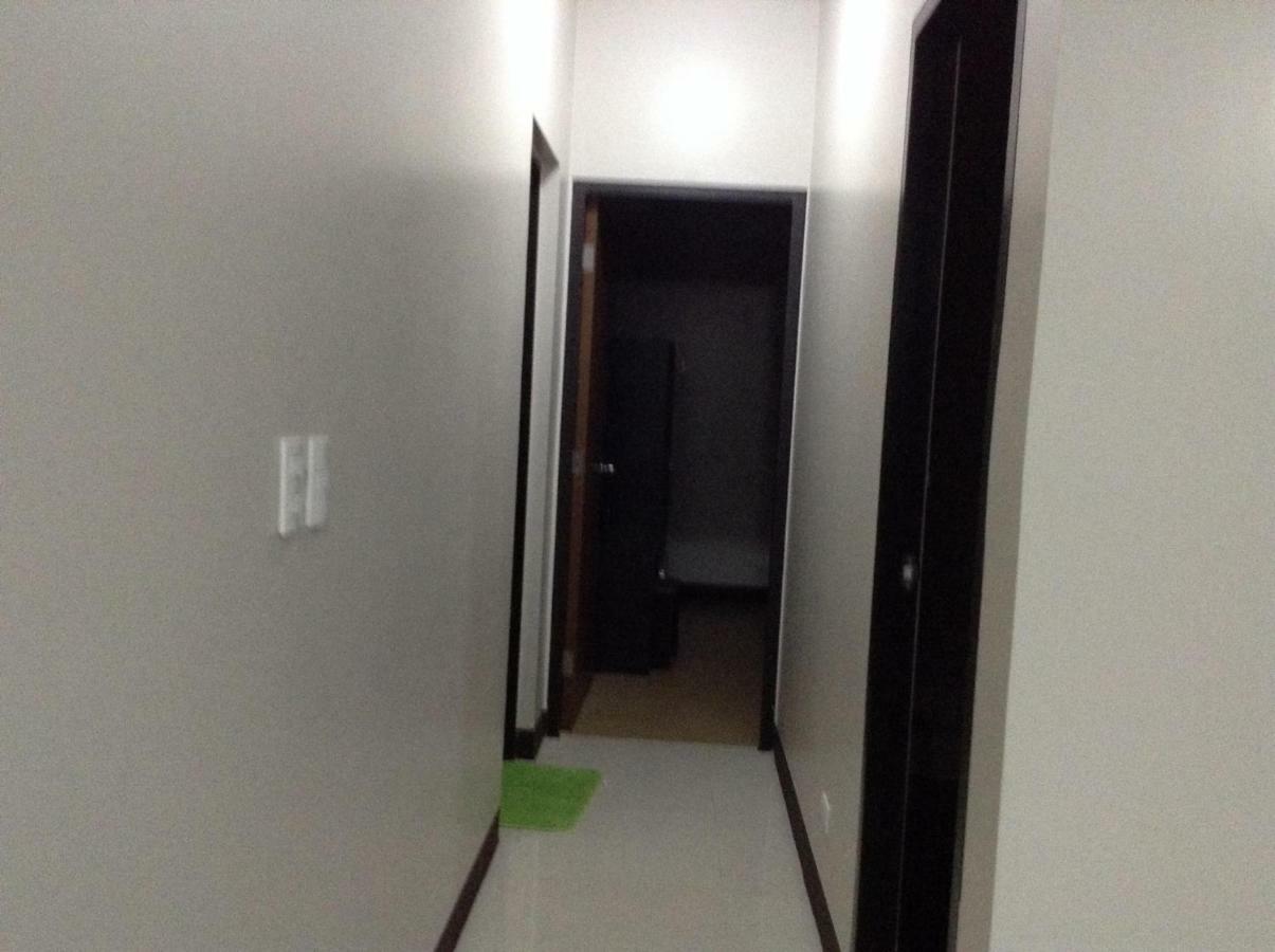Cubao Manhattanheights Unit 11A Tower B, 2Br Manila Exterior photo