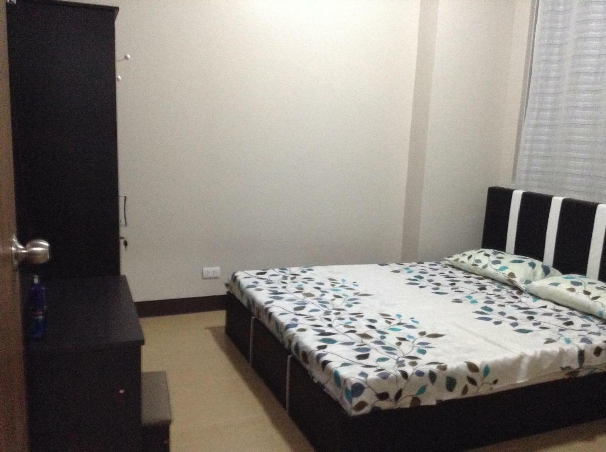Cubao Manhattanheights Unit 11A Tower B, 2Br Manila Exterior photo