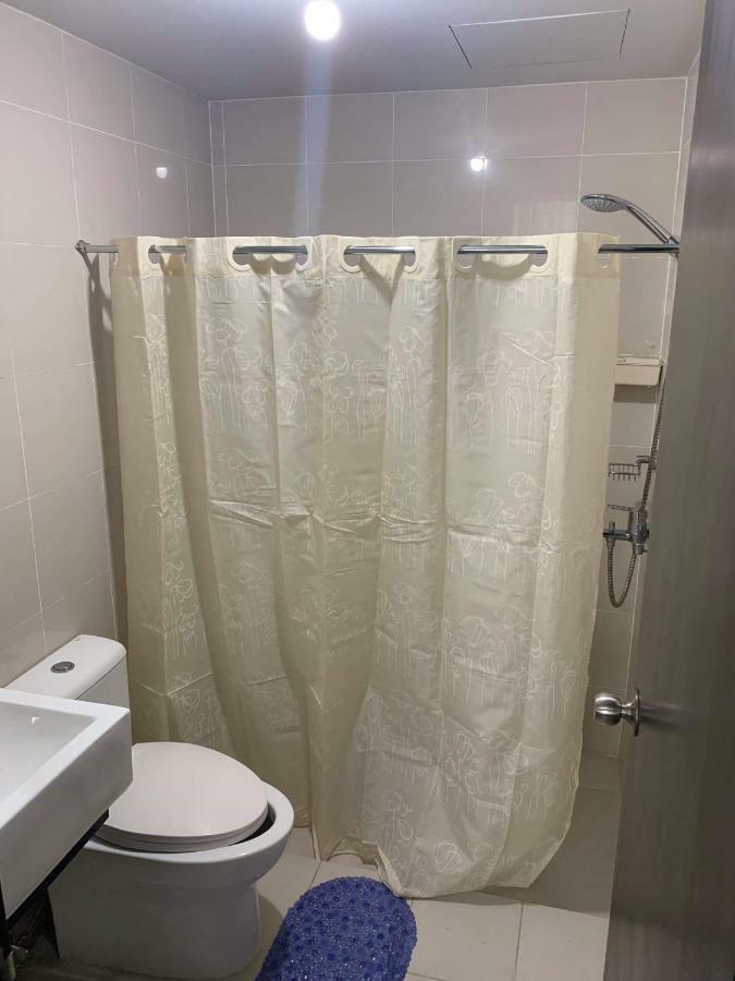 Cubao Manhattanheights Unit 11A Tower B, 2Br Manila Exterior photo